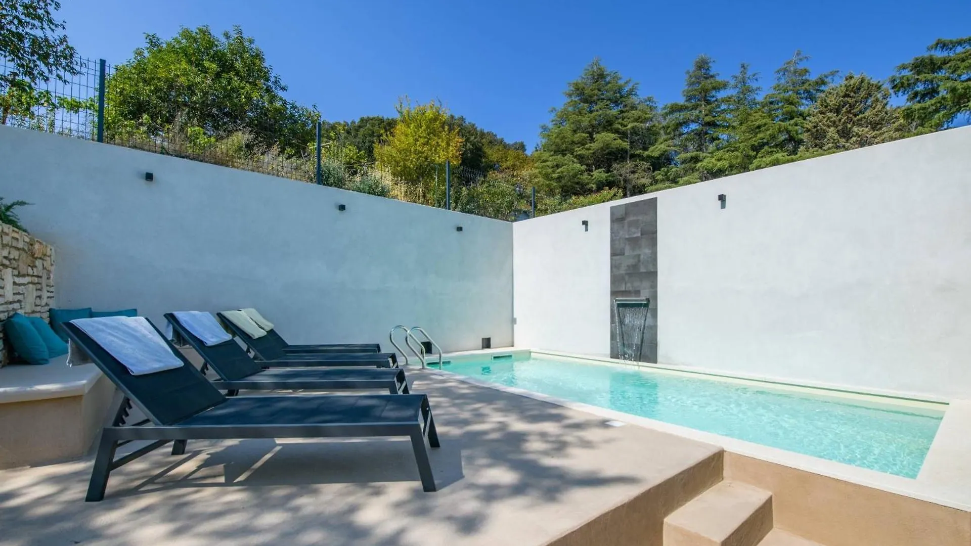Ferienhaus In Vintijan Mit Privatem Pool Holiday home
